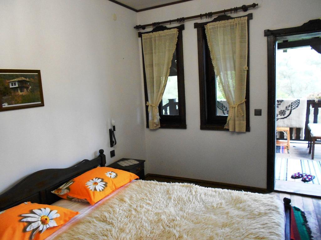 Milkovata Guest House Koshov Quarto foto